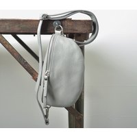 Tasche Crossover GÃ¼rteltasche aus Leder in hellgrau